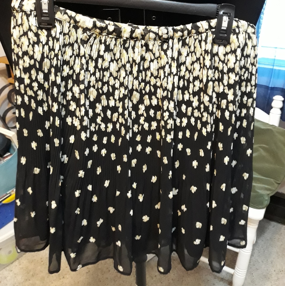 Junior skirt